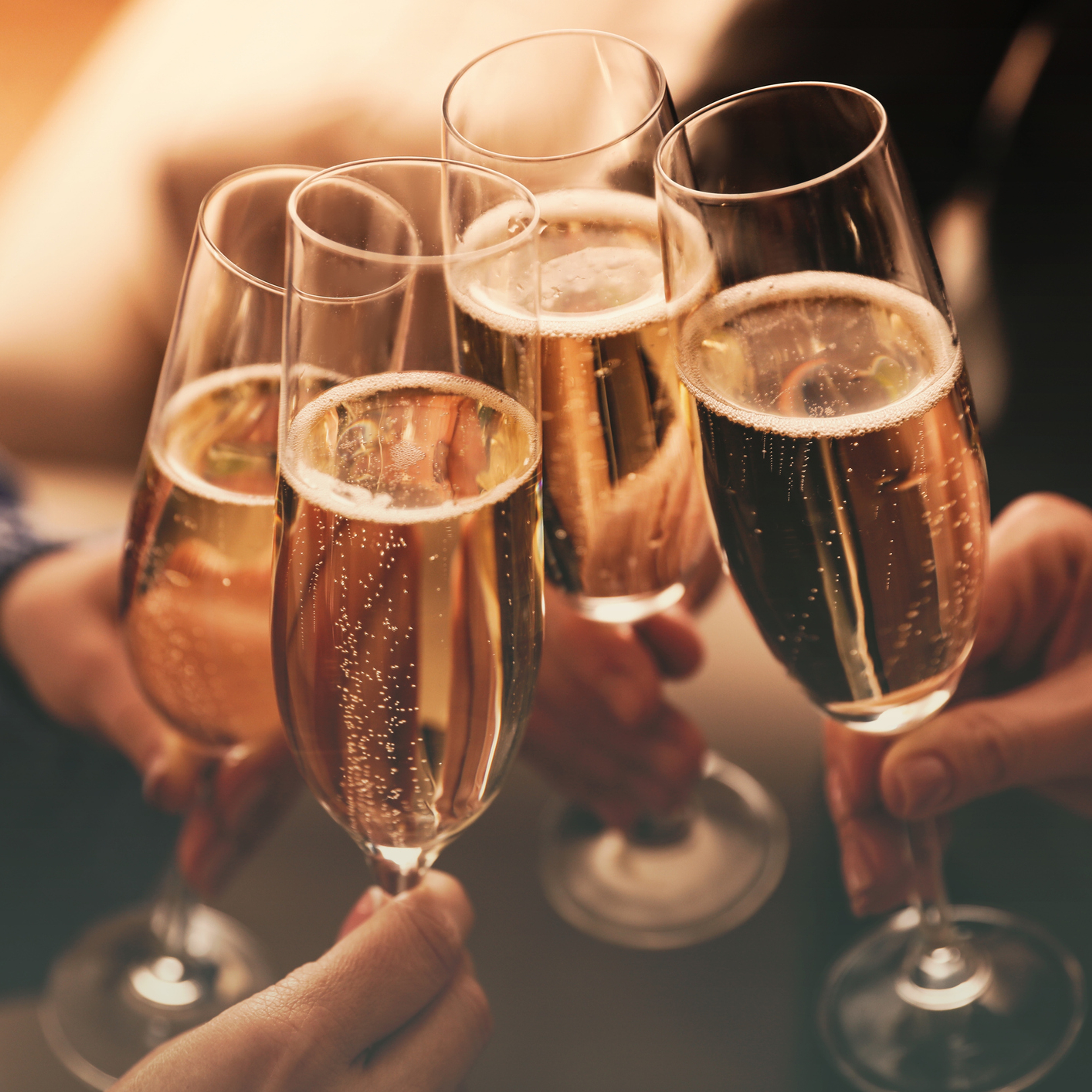 flutes de champagne célébrations du nouvel an nutritionniste